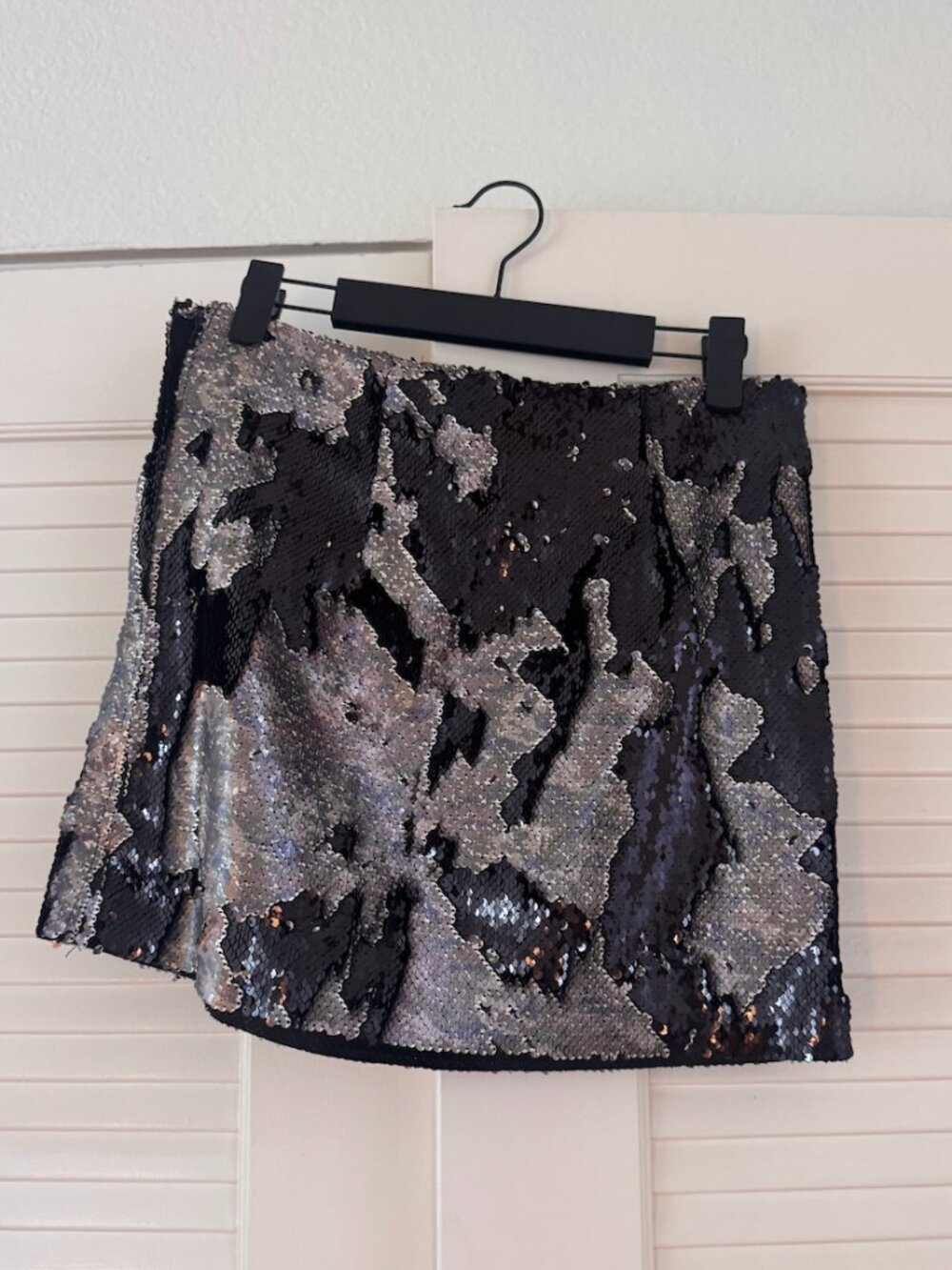Zara Grey Sequin Mini Skirt Size Small